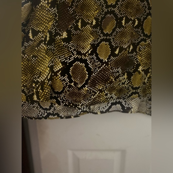 🟡NEVER WORN! | ZARA DRESS | Size: Small | Snake-print Pattern - Picture 7 of 17